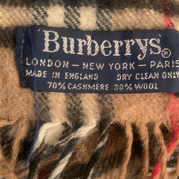 A true VERY VINTAGE BURBERRY SCARF! Made in England - Picture 4 of 13